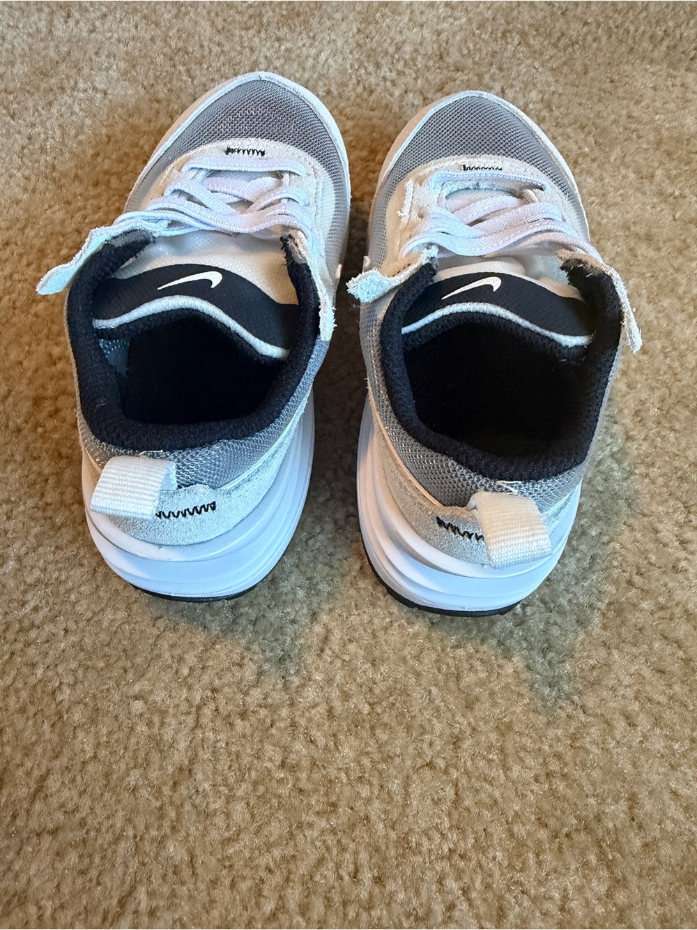 Nike Kids White and Black Athletic Sneakers - Picture 3 of 6